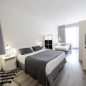 Apart-hotel Atenea Calabria Barcelona